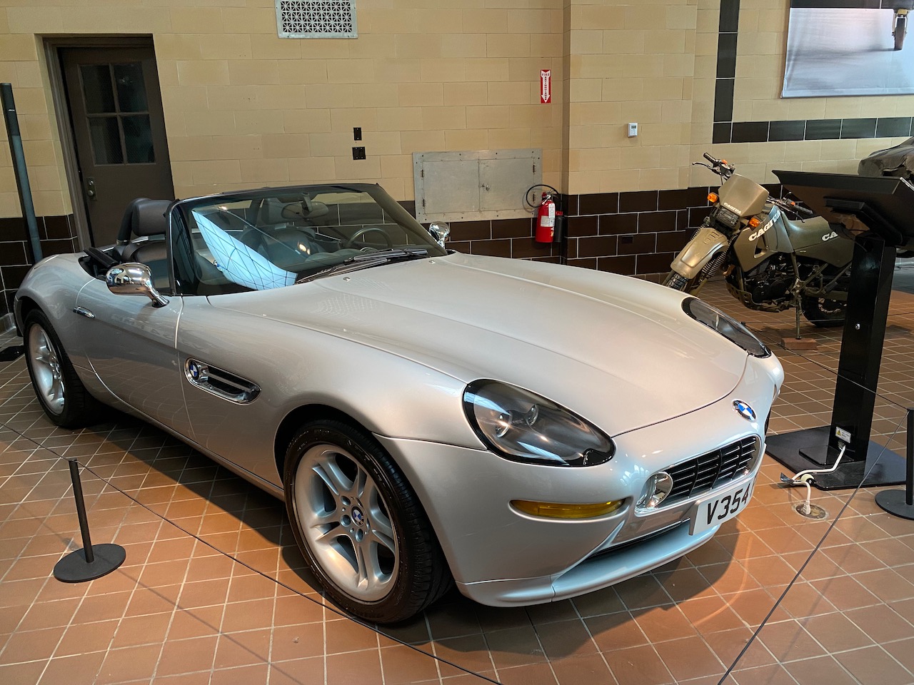 saratoga spa - bmw z8 roadster