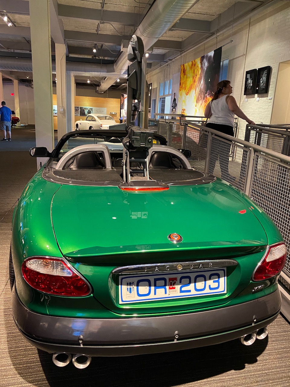 saratoga spa - jaguar with minigun 02