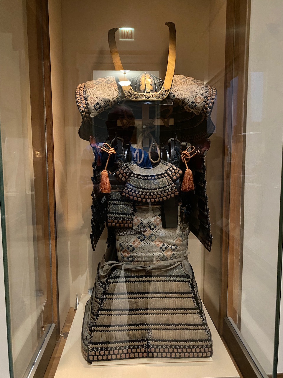 the met - kurama temple armor.jpeg